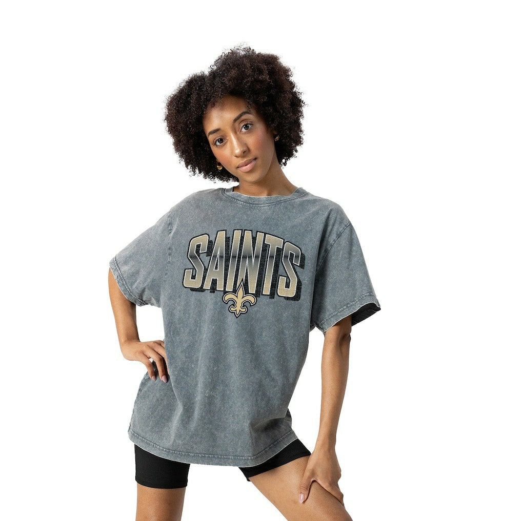 New Orleans Saints Gameday Couture Women's Peak Performance Oversized Snow Wash T-Shirt Gray - NFL