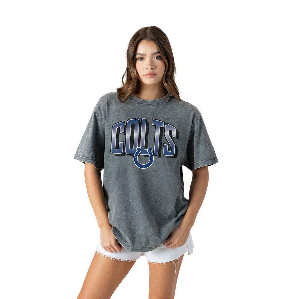 Indianapolis Colts Gameday Couture Women's Peak Performance Oversized Snow Wash T-Shirt Gray - NFL