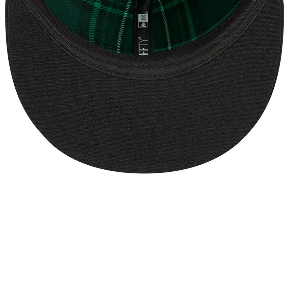 San Diego Padres New Era 2026 St. Patrick's Day 59FIFTY Fitted Hat Lifestyle