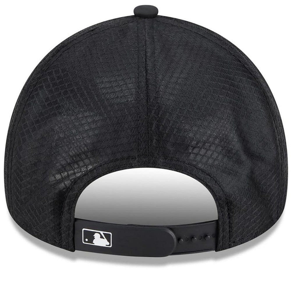 Pittsburgh Pirates New Era 2026 Batting Practice Alternate Apex 9FORTY Adjustable Hat Clearance