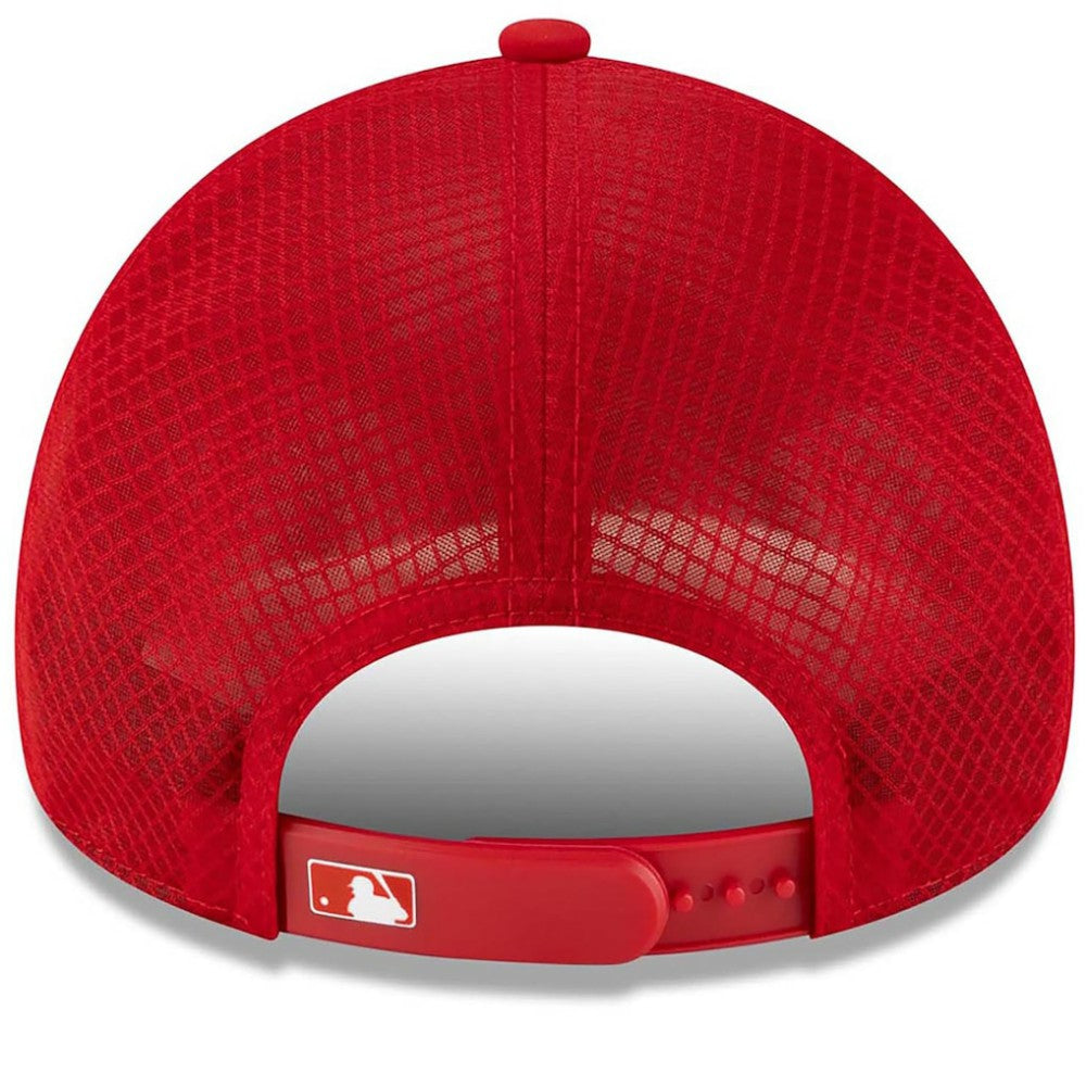 St. Louis Cardinals New Era 2026 Batting Practice Alternate Apex 9FORTY Adjustable Hat Lifestyle