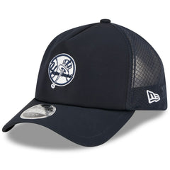 New York Yankees New Era 2026 Batting Practice Alternate Apex 9FORTY Adjustable Hat Clearance