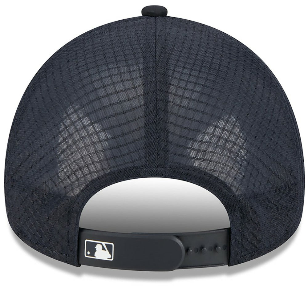 New York Yankees New Era 2026 Batting Practice Alternate Apex 9FORTY Adjustable Hat Clearance