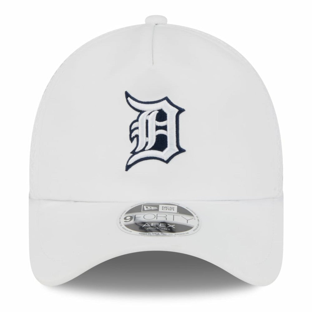 Detroit Tigers New Era 2026 Batting Practice Apex 9FORTY Adjustable Trucker Hat Lifestyle
