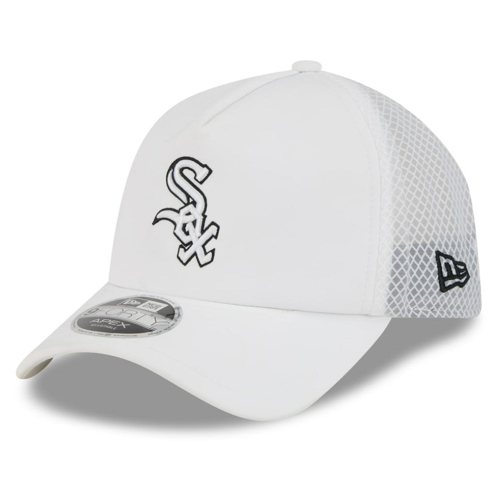 Chicago White Sox New Era 2026 Batting Practice Apex 9FORTY Adjustable Trucker Hat Clearance