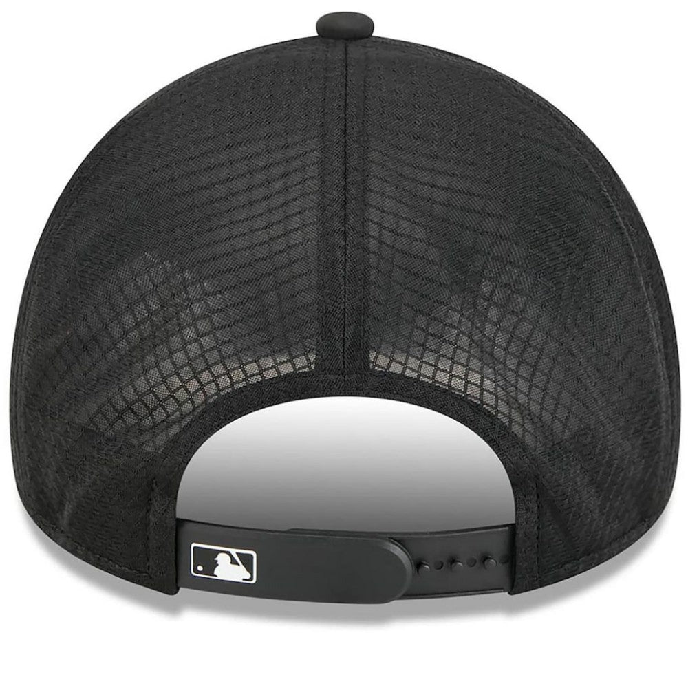 Cincinnati Reds New Era 2026 Batting Practice Apex 9FORTY Adjustable Trucker Hat Near Me