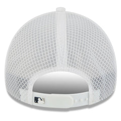 New York Yankees New Era 2026 Batting Practice Apex 9FORTY Adjustable Trucker Hat Clearance