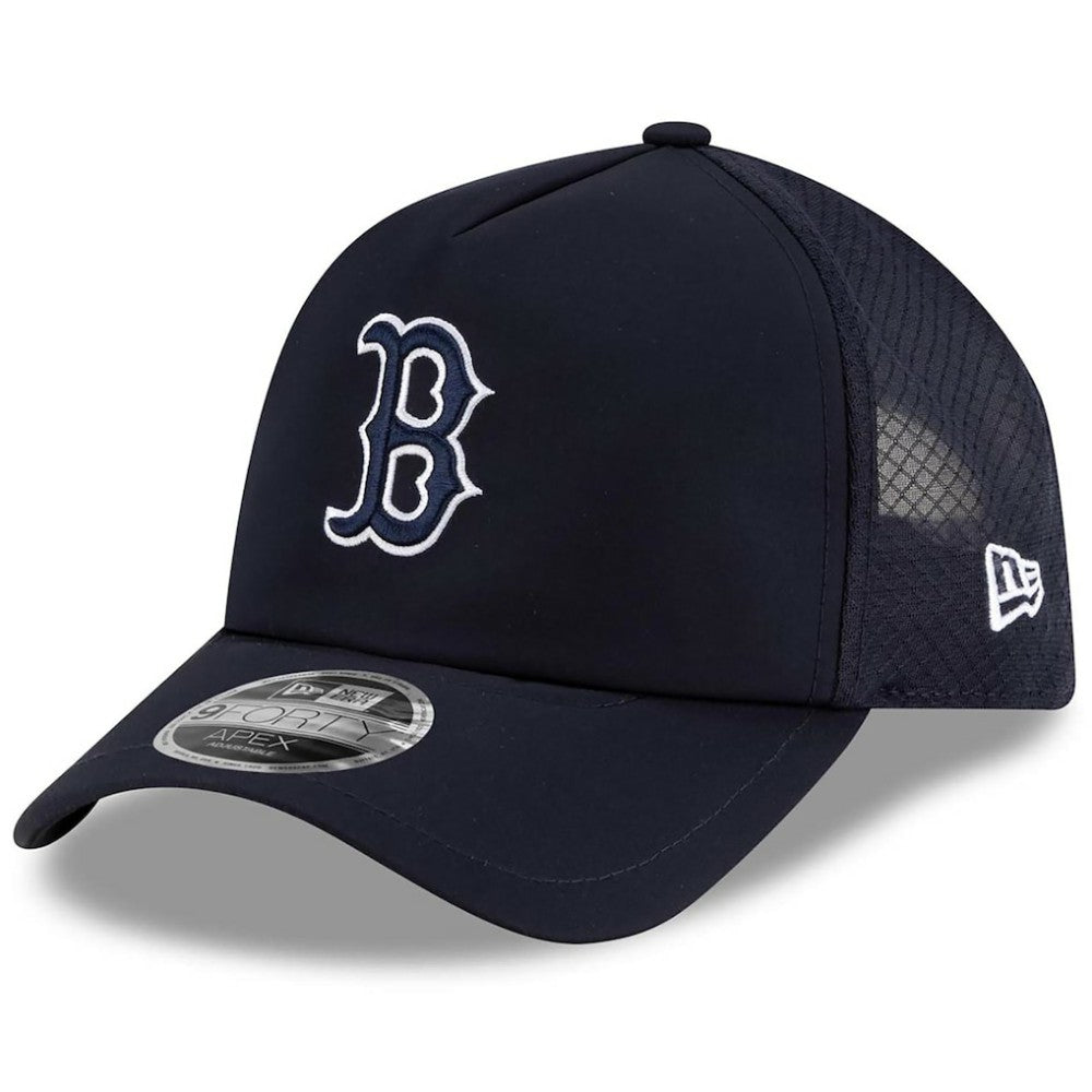 Boston Red Sox New Era 2026 Batting Practice Apex 9FORTY Adjustable Trucker Hat Lifestyle