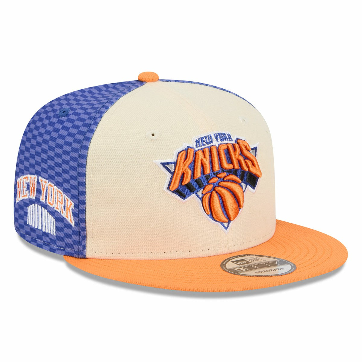 New Era - New York Knicks 2025/26 City Edition Alternate 9FIFTY Snapback Hat - Cream