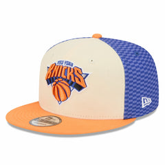 New Era - New York Knicks 2025/26 City Edition Alternate 9FIFTY Snapback Hat - Cream