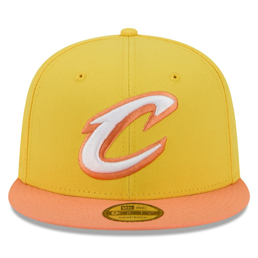 New Era - Cleveland Cavaliers 2025/26 City Edition Alternate 9FIFTY Snapback Hat - Gold