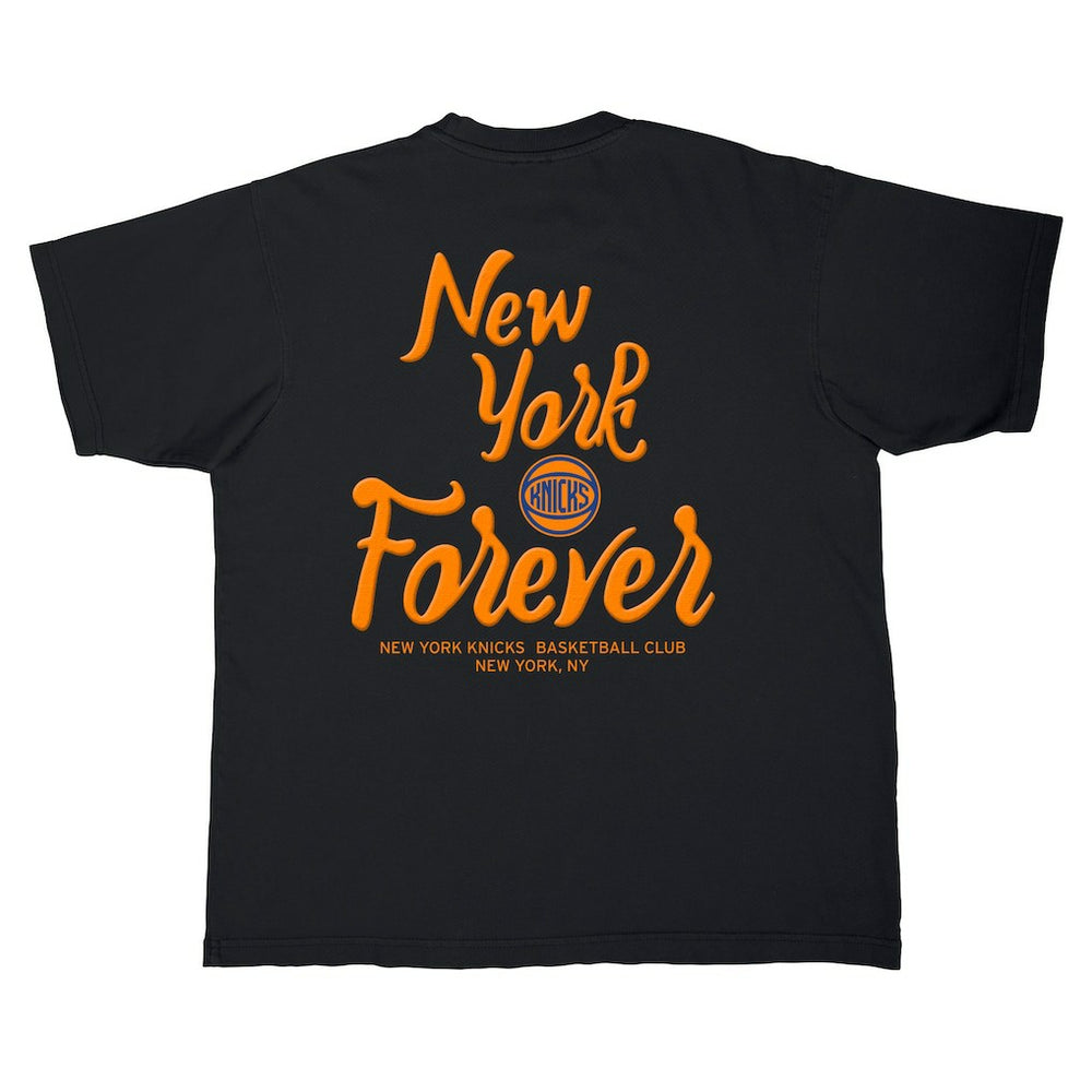 NBA - New York Knicks Stadium Essentials Unisex Oversized Forever NYC T-Shirt - Black