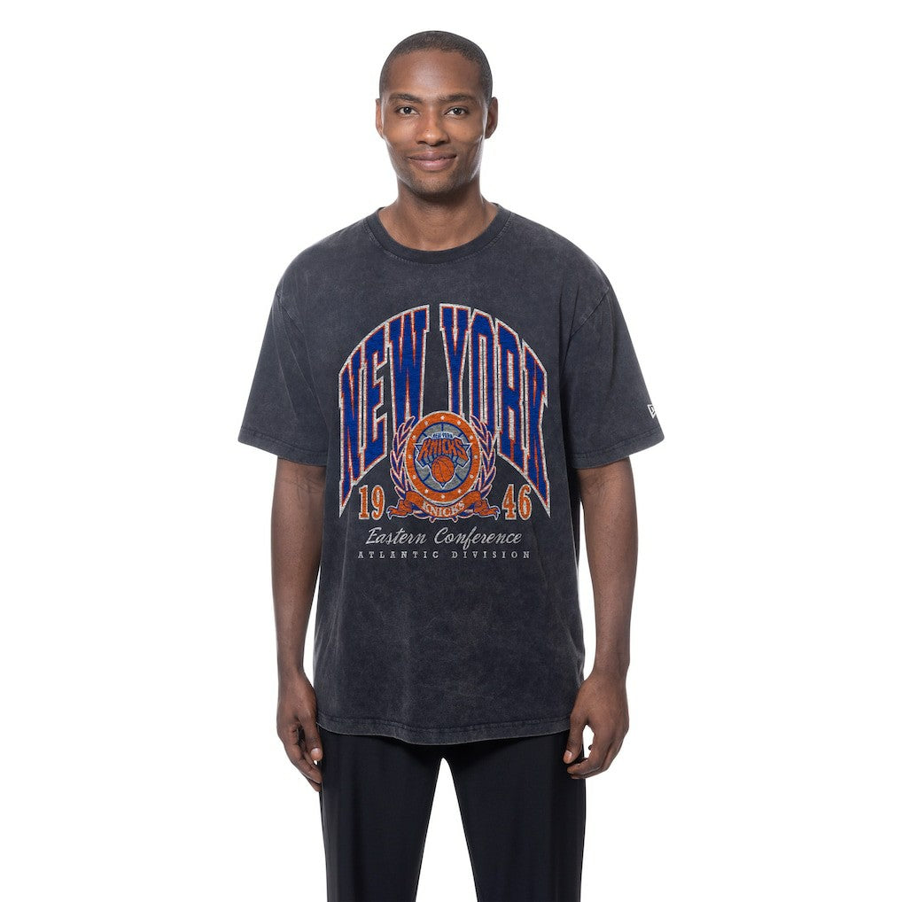 New Era - New York Knicks Sport Classics Mineral Washed T-Shirt - Black