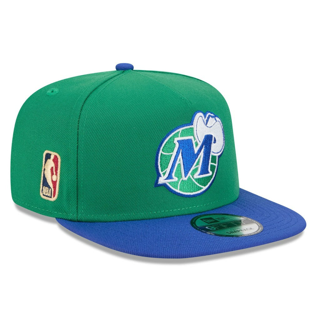 New Era - Dallas Mavericks 2025/26 Classic Edition Jersey Hook A-Frame 9FIFTY Snapback Hat - Green/Blue