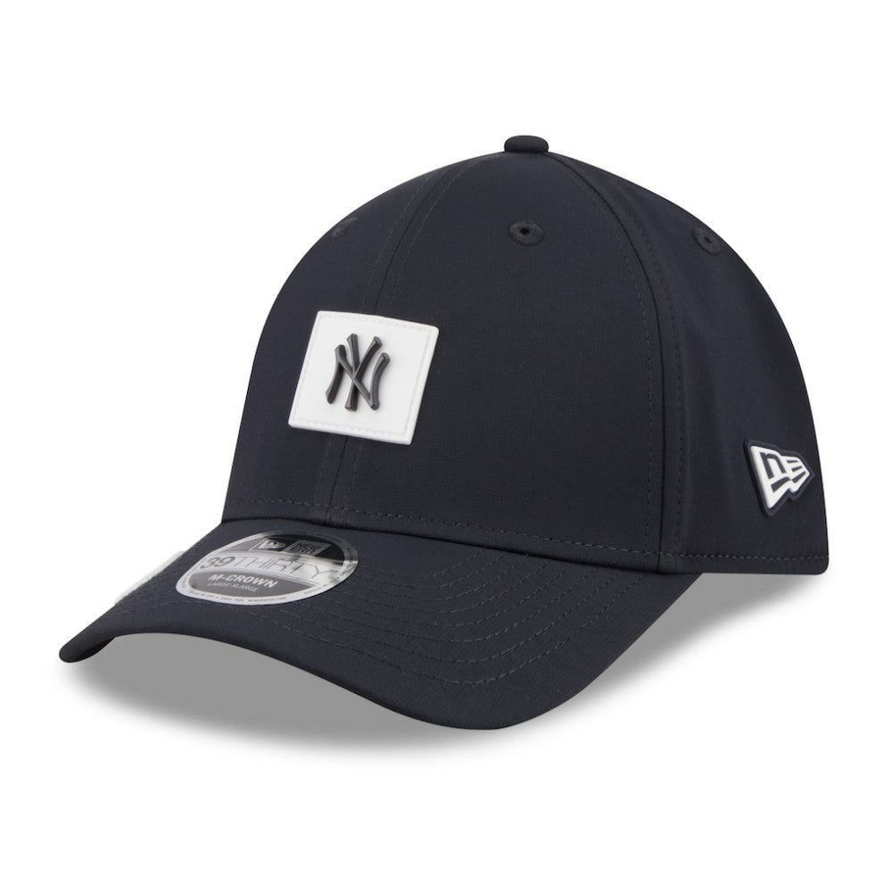 New York Yankees New Era 2026 Clubhouse M-Crown 39THIRTY Flex Hat Near Me