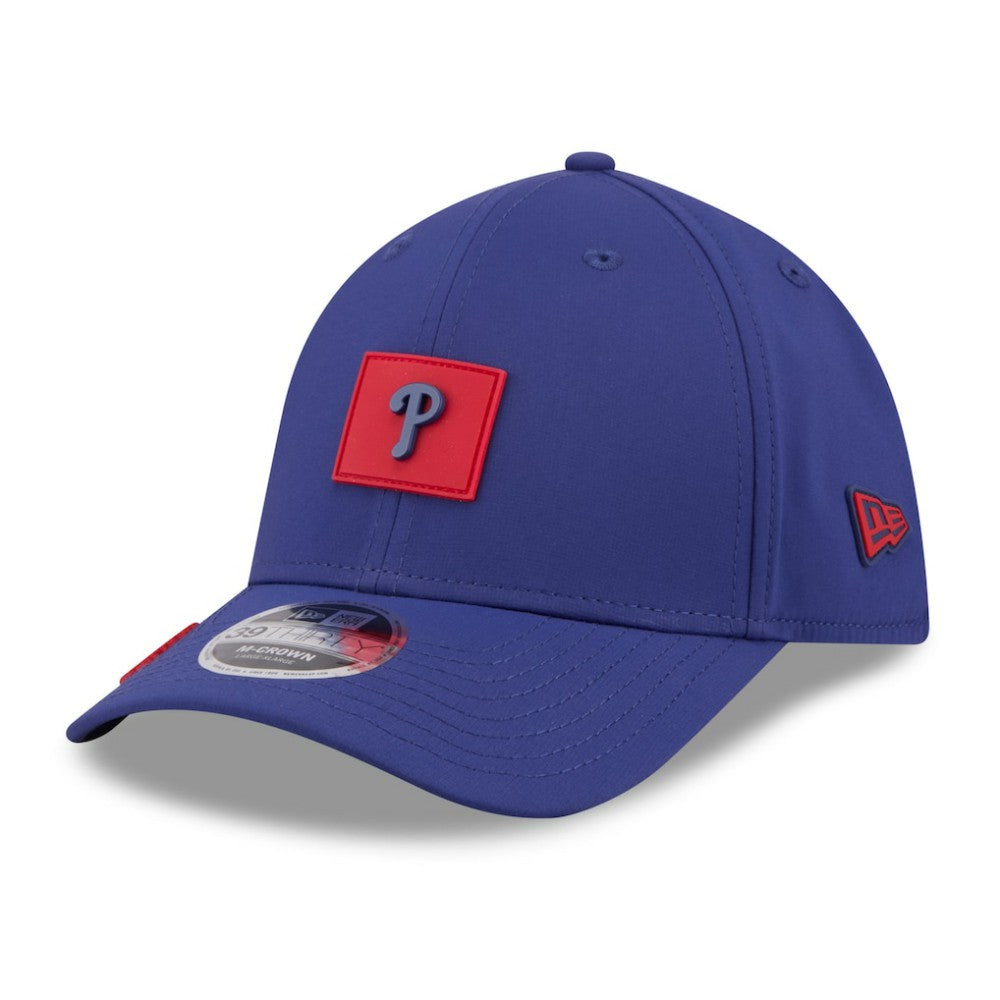 Philadelphia Phillies New Era 2026 Clubhouse M-Crown 39THIRTY Flex Hat Lifestyle