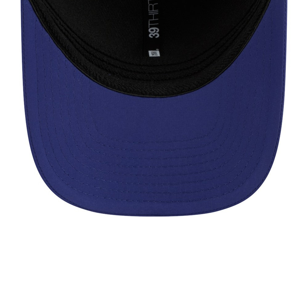 Philadelphia Phillies New Era 2026 Clubhouse M-Crown 39THIRTY Flex Hat Lifestyle