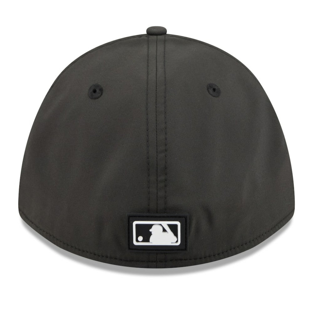 Chicago White Sox New Era 2026 Clubhouse M-Crown 39THIRTY Flex Hat discount