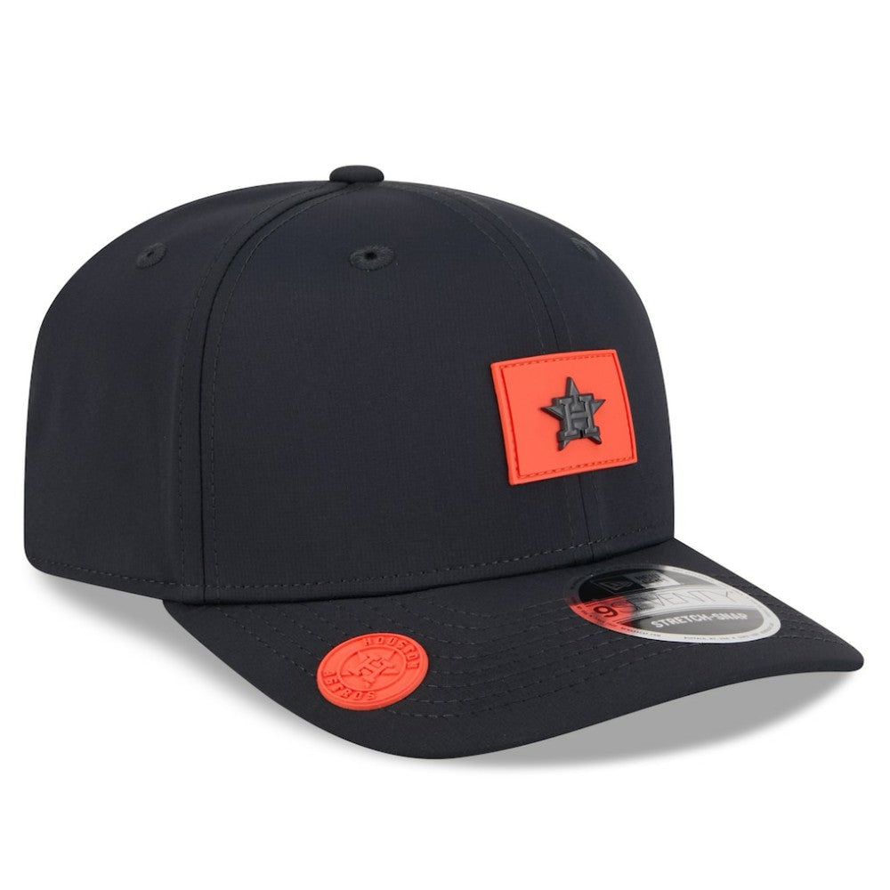 Houston Astros New Era 2026 Clubhouse 9SEVENTY Adjustable Hat Lifestyle
