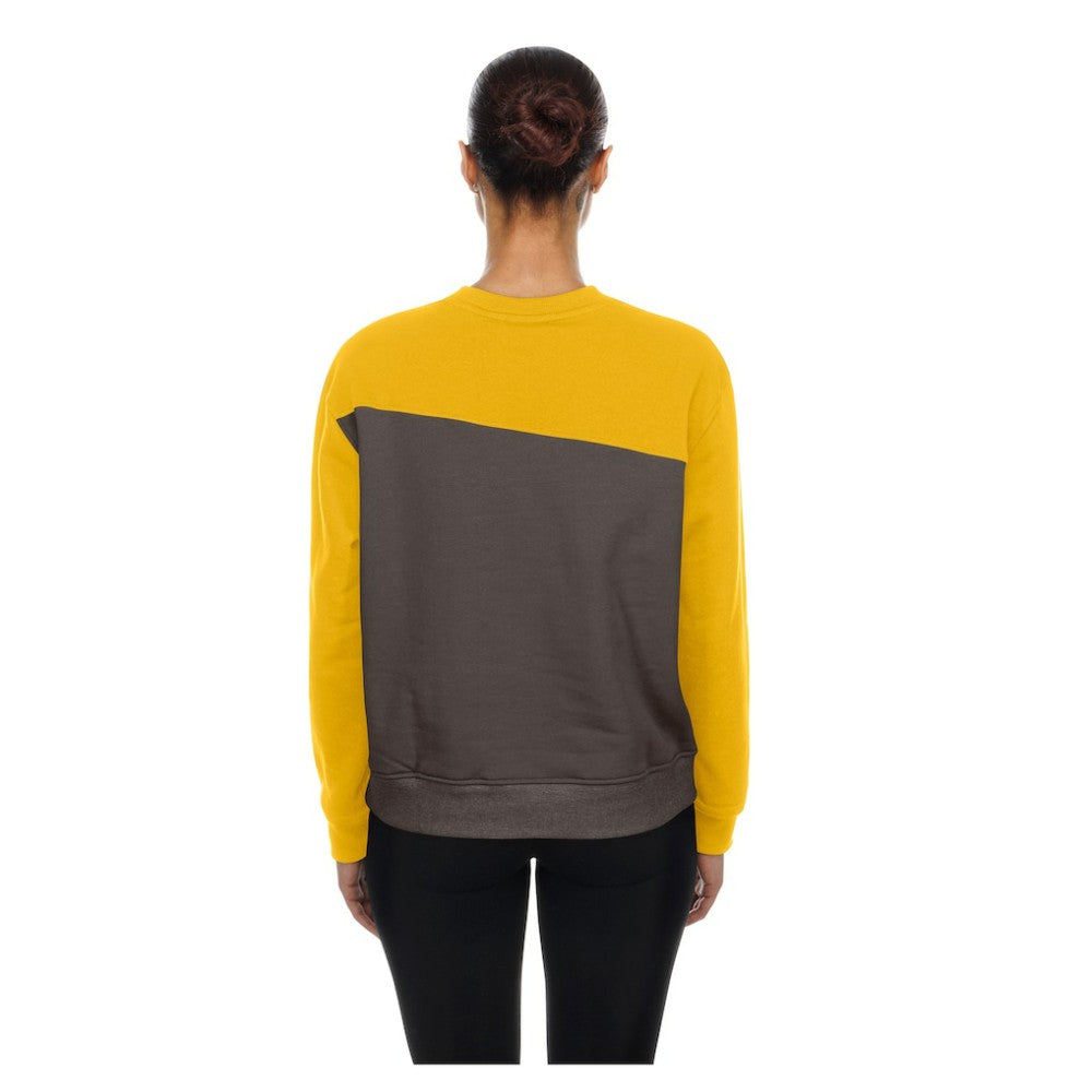 San Diego Padres New Era Women's Gameday Fleece Sweatshirt Lifestyle