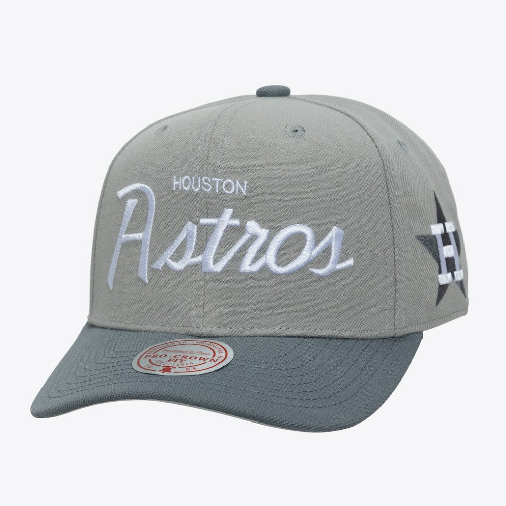 Houston Astros Mitchell & Ness Cooperstown Thunderstorm Head Coach Pro-Crown Adjustable Hat Lifestyle