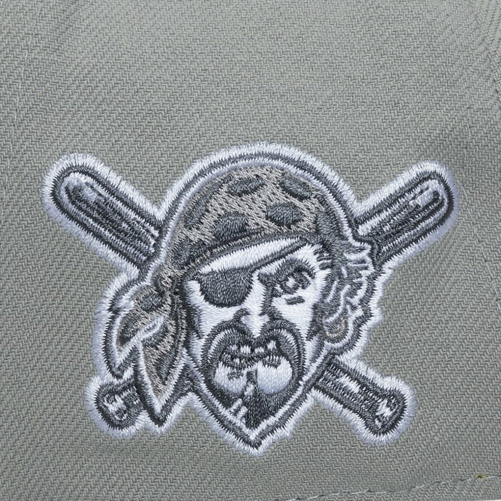 Pittsburgh Pirates Mitchell & Ness Thunderstorm Head Coach Pro-Crown Adjustable Hat On Sale