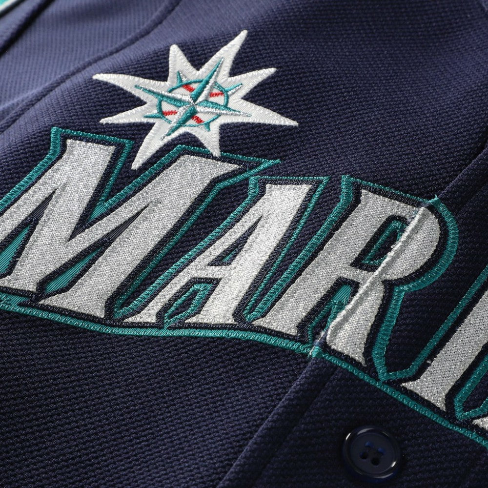 Ichiro Suzuki Seattle Mariners Mitchell & Ness 2006 Cooperstown Mesh Batting Practice Button-Up Jersey Lifestyle