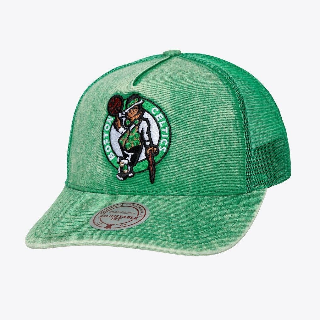 Mitchell & Ness - Boston Celtics Gameday Snow Wash Adjustable Trucker Hat - Kelly Green