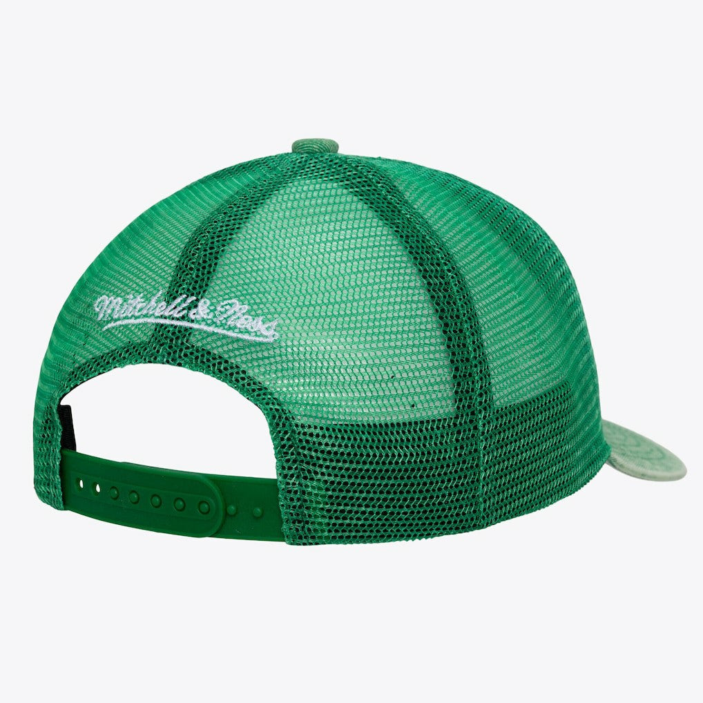 Mitchell & Ness - Boston Celtics Gameday Snow Wash Adjustable Trucker Hat - Kelly Green