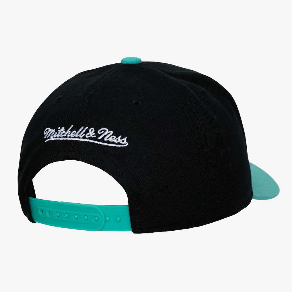 Mitchell & Ness - Memphis Grizzlies Hardwood Classics Legendary Away Pro-Pinch Adjustable Hat - Black