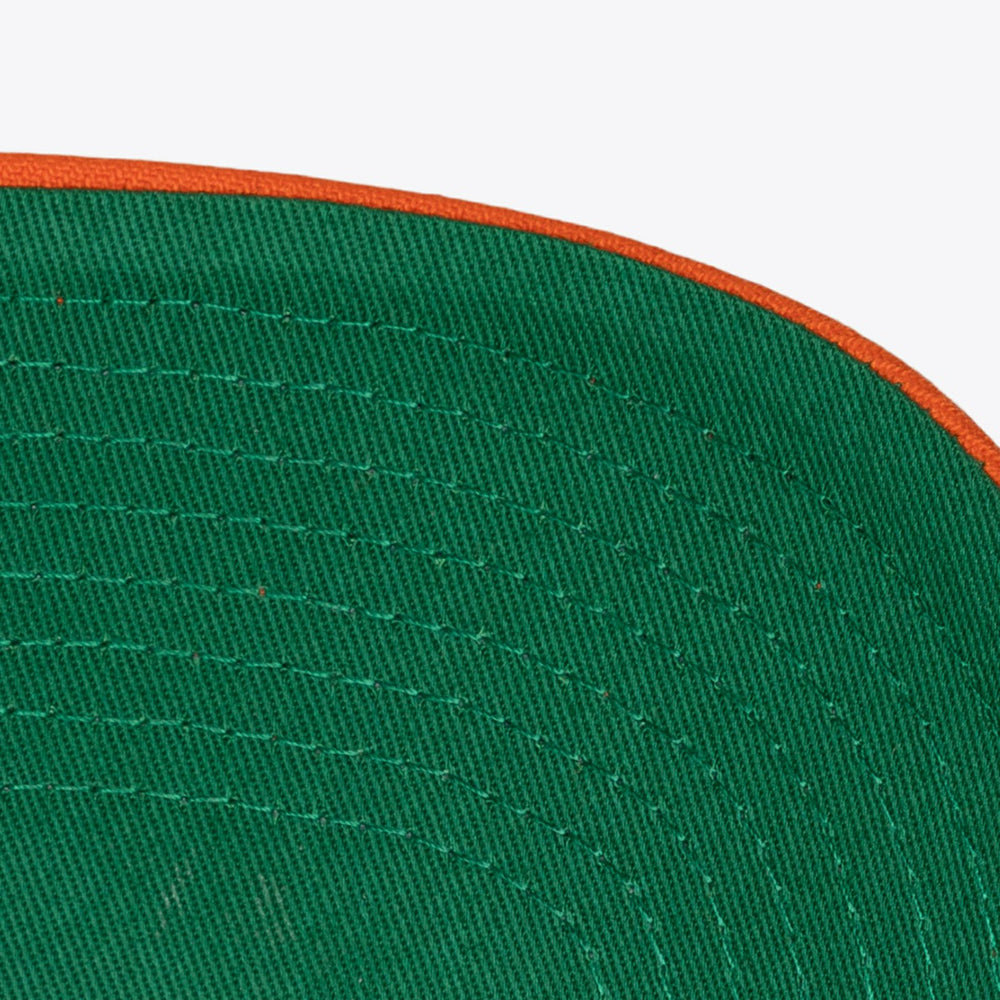 Mitchell & Ness - New York Knicks Hardwood Classics Legendary Away Pro-Pinch Adjustable Hat - Black