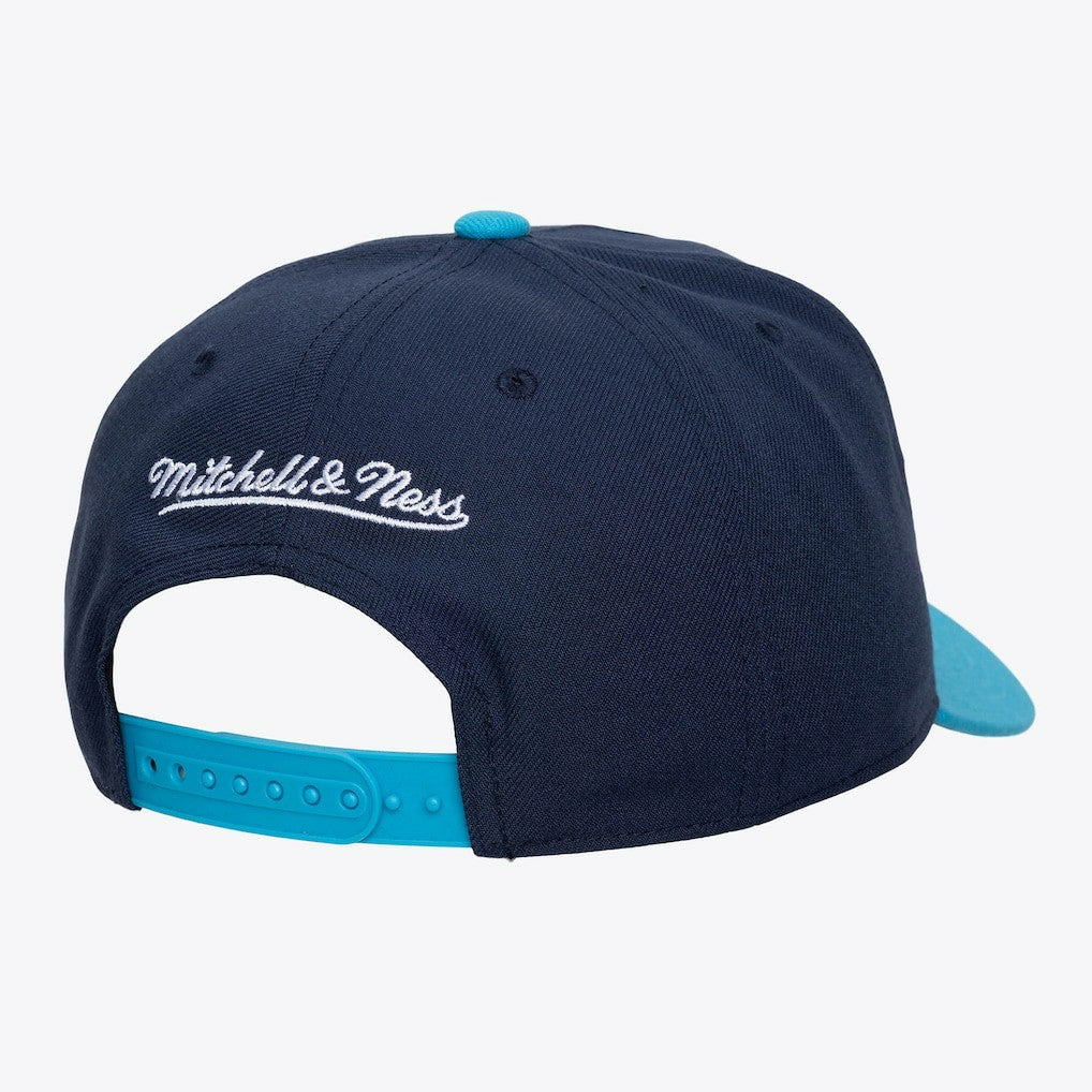 Mitchell & Ness - Golden State Warriors Hardwood Classics Legendary Away Pro-Pinch Adjustable Hat - Navy