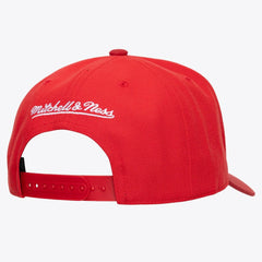Mitchell & Ness - Chicago Bulls Legendary Home Pro Pinch Snapback Hat - Red
