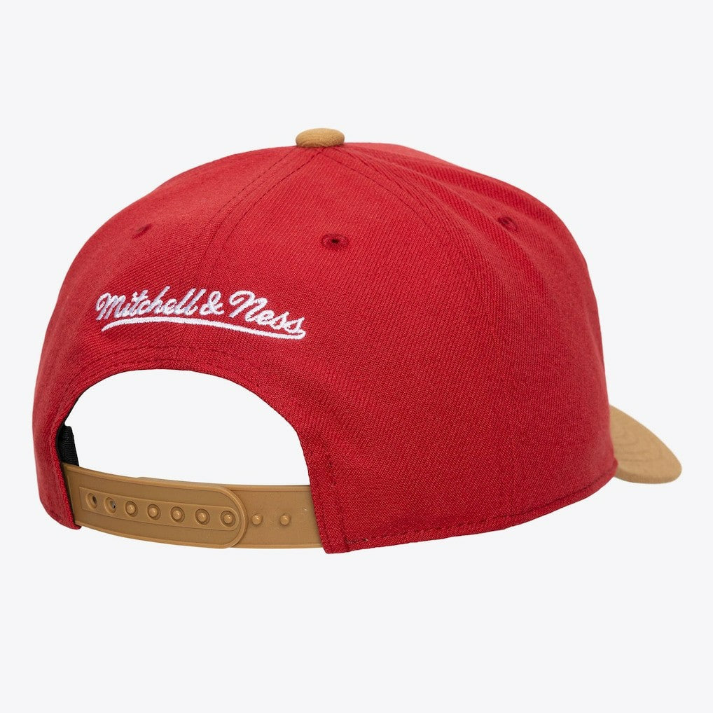 Mitchell & Ness - Cleveland Cavaliers Legendary Home Pro Pinch Snapback Hat - Wine