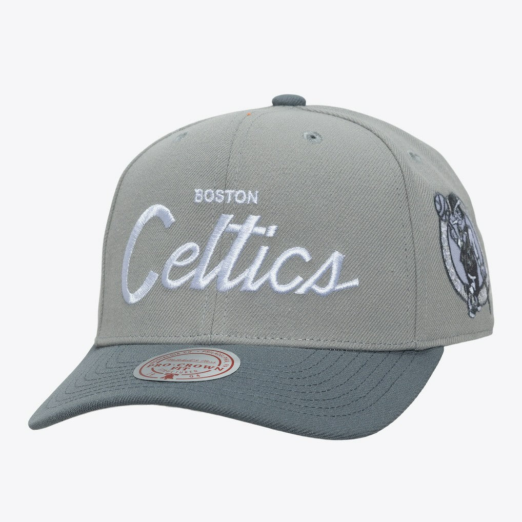 Mitchell & Ness - Boston Celtics Thunderstorm Head Coach Pro Crown Snapback Hat - Gray