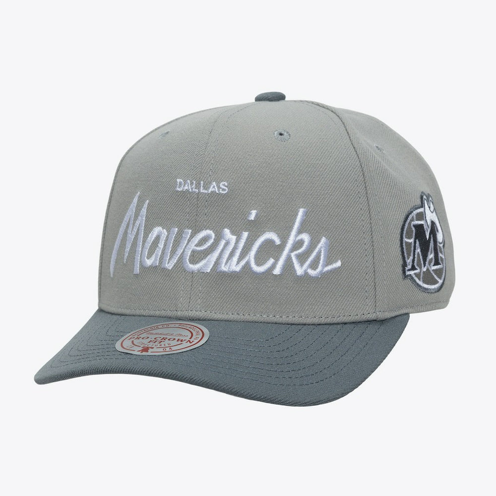 Mitchell & Ness - Dallas Mavericks Thunderstorm Head Coach Pro Crown Snapback Hat - Gray