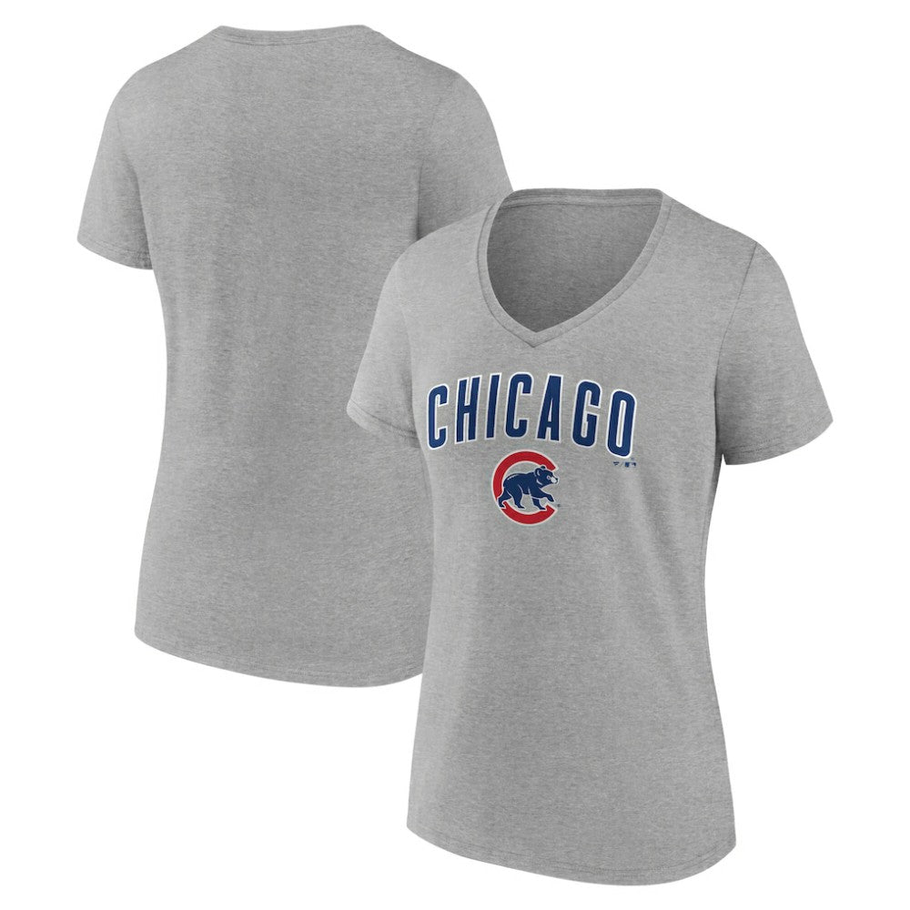 Chicago Cubs Women's Team Lockup V-Neck T-Shirt Lifestyle