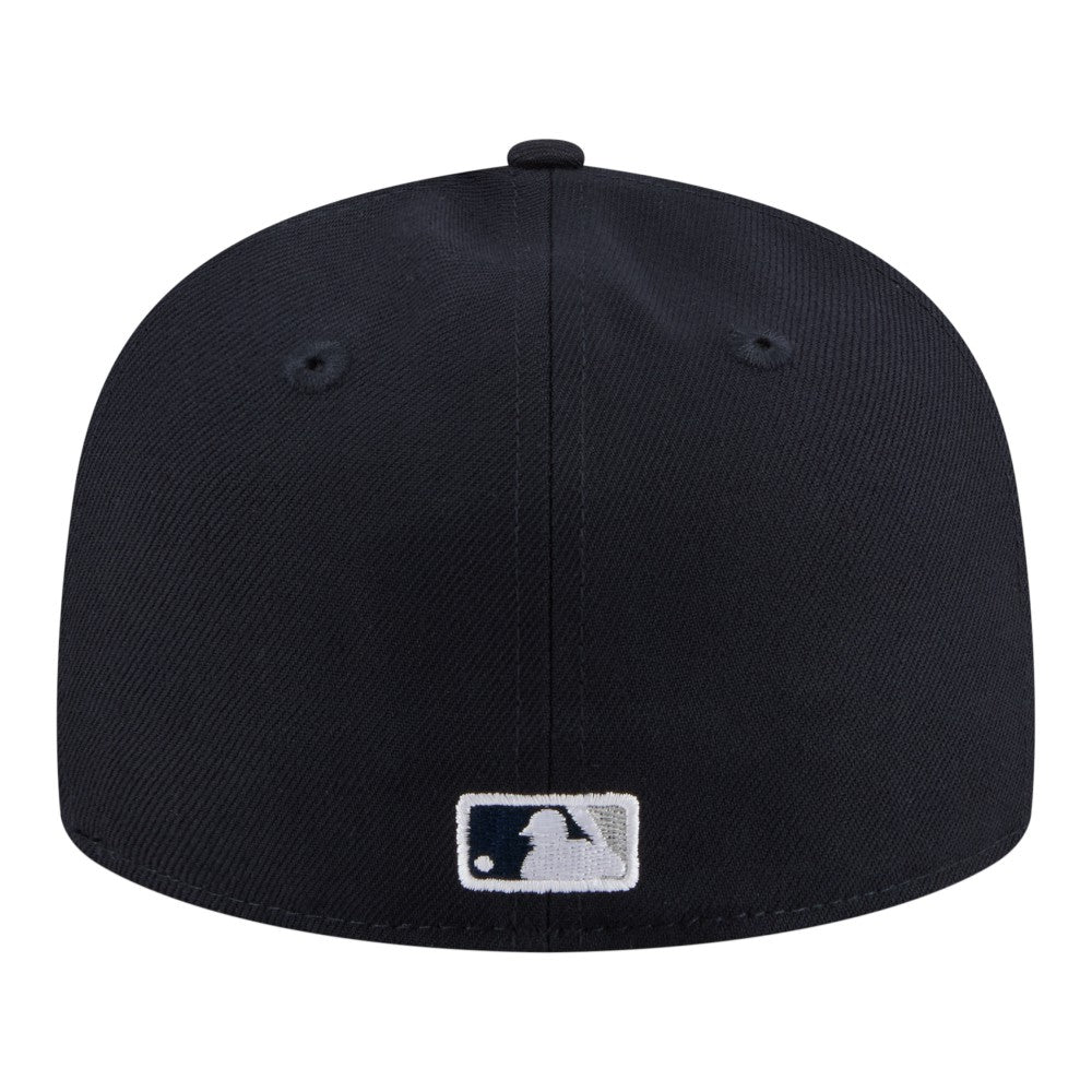 New York Yankees New Era Hidden Hit 59FIFTY Fitted Hat Lifestyle