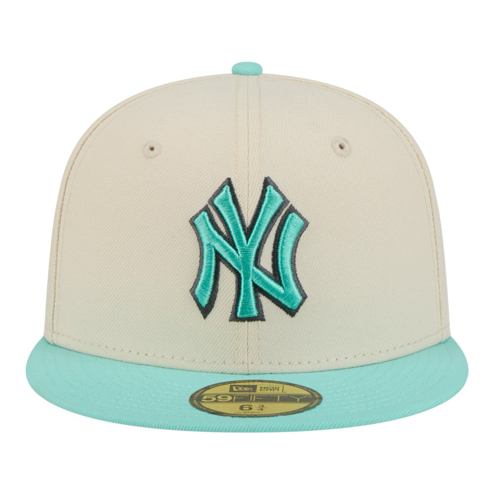 New York Yankees New Era Two-Tone Color Pack 59FIFTY Fitted Hat Lifestyle