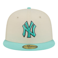 New York Yankees New Era Two-Tone Color Pack 59FIFTY Fitted Hat Lifestyle