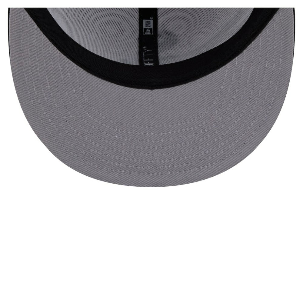 Chicago White Sox New Era 9FIFTY Snapback Hat Lifestyle