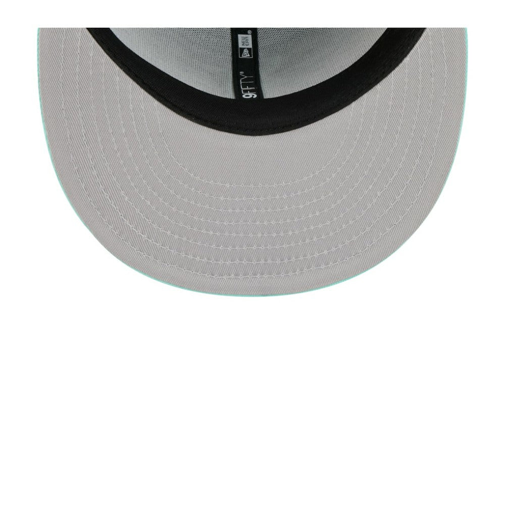 Detroit Tigers New Era 2-Tone Color Pack 9FIFTY Snapback Hat Lifestyle
