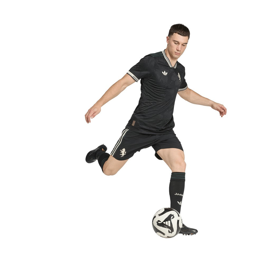 Adidas Juventus 2025/26 Third Jerseys - Black