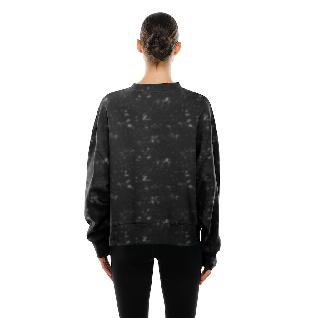 New Era - Chicago Bulls Women's Throwback Collection Mineral Wash Crewneck Sweatshirt - Black