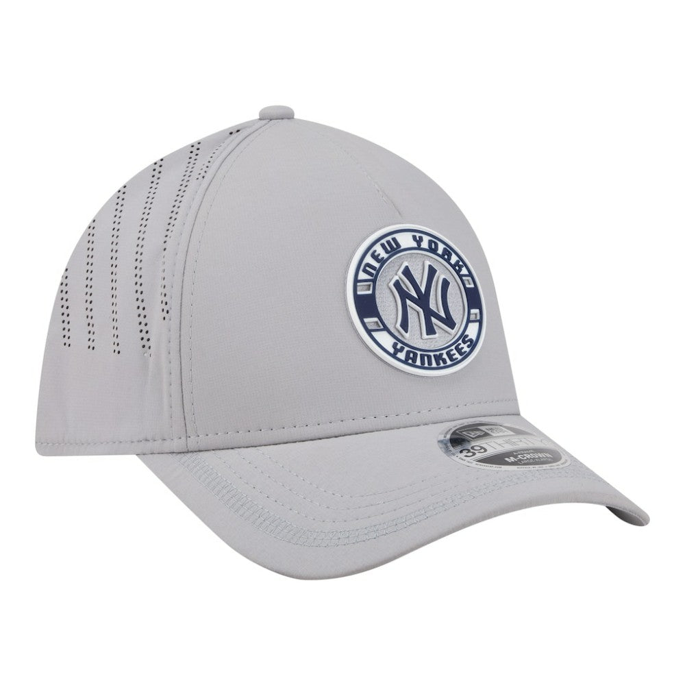 New York Yankees New Era Patch 39THIRTY A-Frame M-Crown Perforated Flex Hat Online