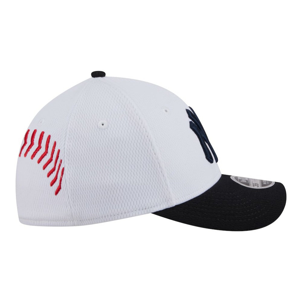 New York Yankees New Era Youth Baseball 39THIRTY M-Crown Flex Hat Near Me