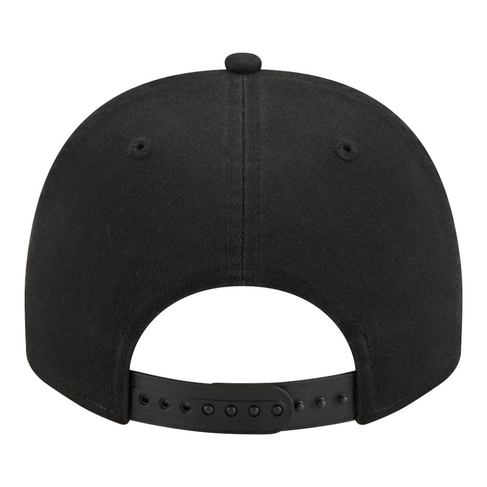 San Francisco Giants New Era 2010 World Series Champions Historic 9FIFTY A-Frame Snapback Hat Lifestyle