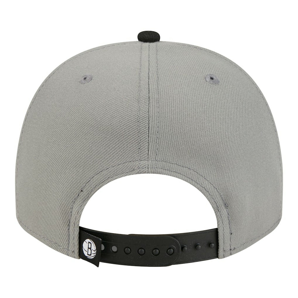 New Era - Brooklyn Nets Injection Cartoon Logo A-Frame 9FIFTY Adjustable Hat - Gray