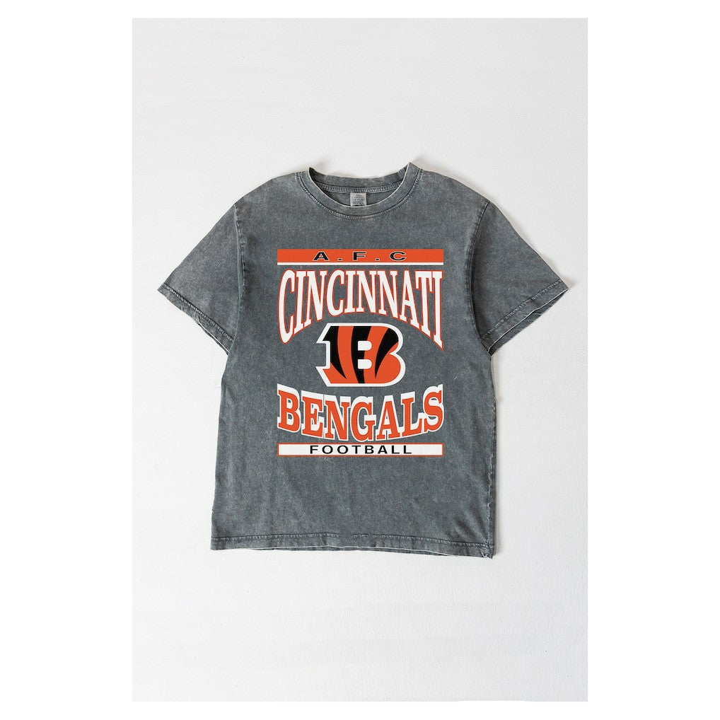 Cincinnati Bengals Gameday Couture Women's Oversized Classic Grind Washed T-Shirt Gray - NFL