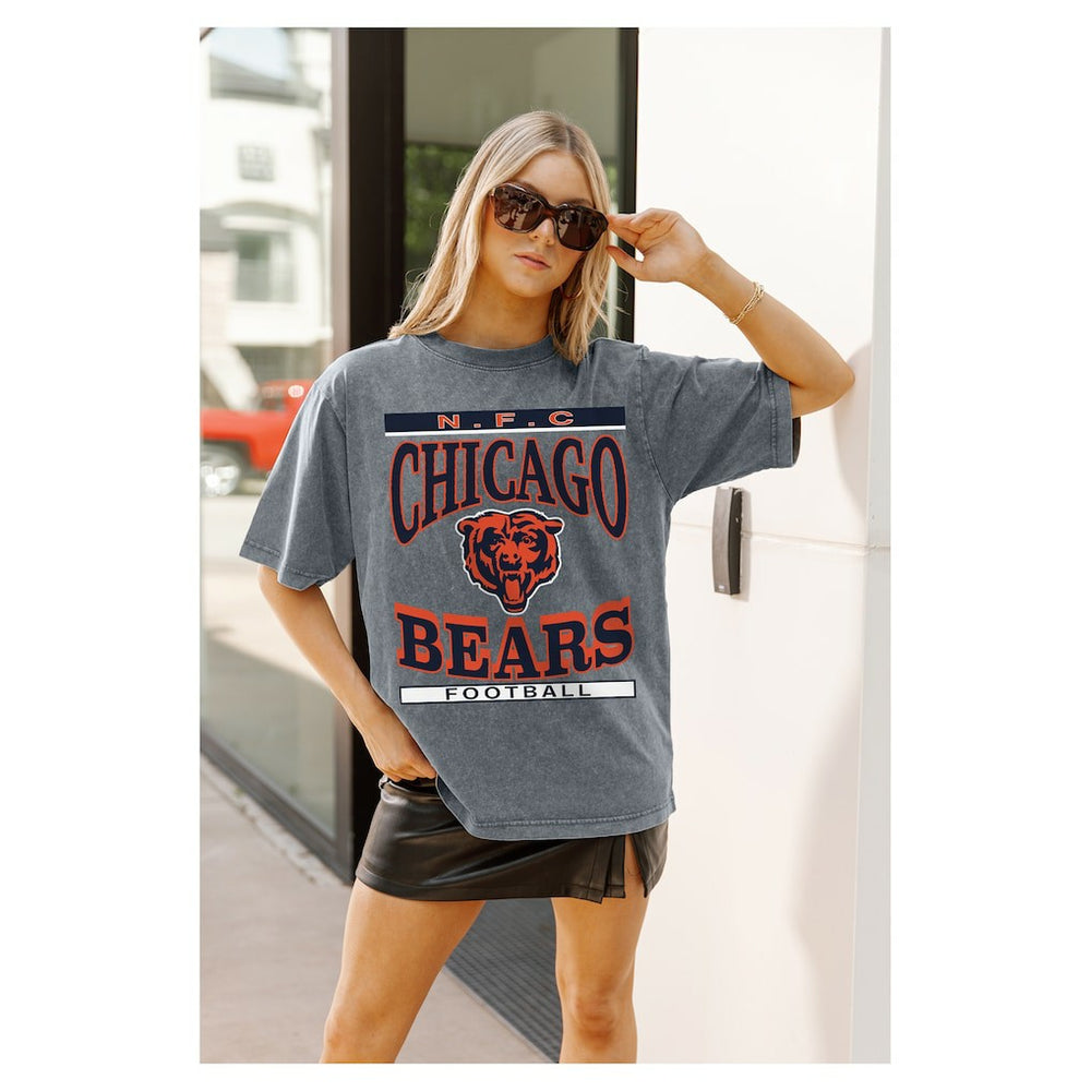 Chicago Bears Gameday Couture Women's Oversized Classic Grind Washed T-Shirt Gray - NFL
